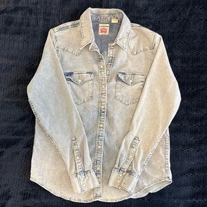 Levi’s Pearl Snap Western Denim Shirt Women’s Large Classic Fit Stonewash